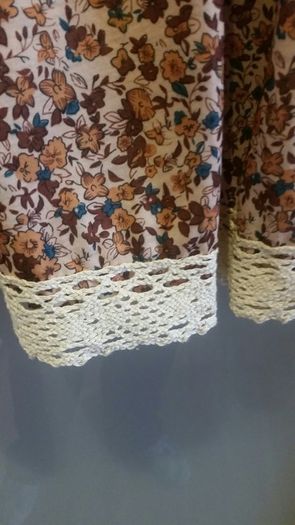 Brand new. Crochet Floral Top