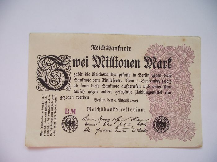 Germany. Reichsbanknote. 2 Millionen Mark (9.8.1923) Nice Condition!