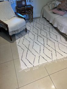 Large Geometric Design Rug