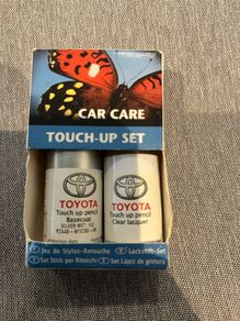 Toyota Avensis from 08 model Touch Up paint