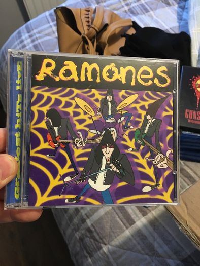 Ramones x 10 albums