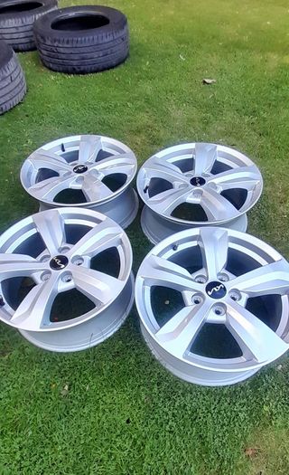 Kia  17"  5x114.3
