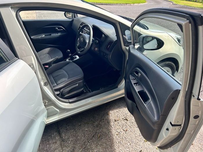 Kia Rio 2012