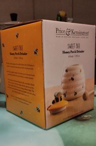 Sweet Bee Honey Pot