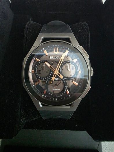 Bulova Curv