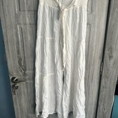 BNWT White Trousers UK 6-8