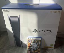 Boxed Disc 825GB PS5 Everything included