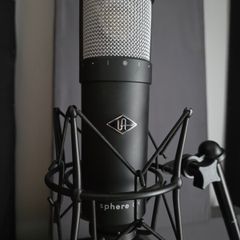 universal audio sphere dlx. Brand new
