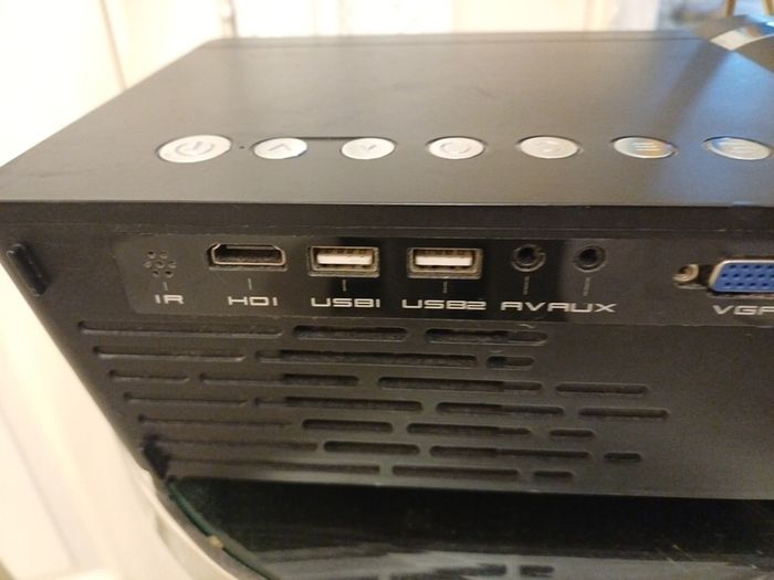 Selvim led projector ,Hdmi, Bluetooth