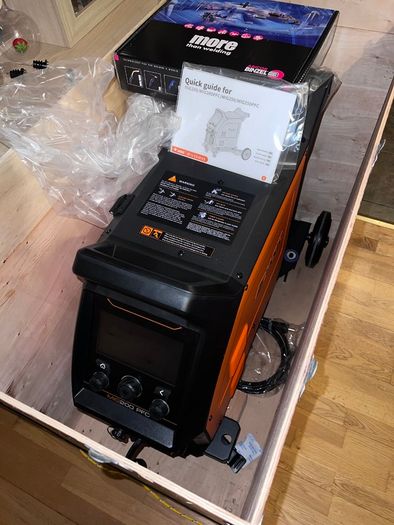 JASIC EVO 2.0 MIG200 PFC LCD Multi Process Inverter Welder