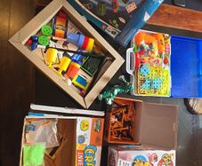 toys