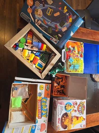toys