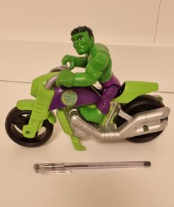 Hasbro Playskool Heroes Marvel Super Hero Adventures Hulk Smash Tank figure and motorcycle