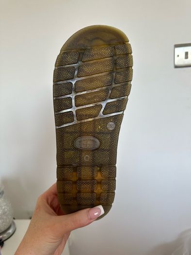 womens shoe