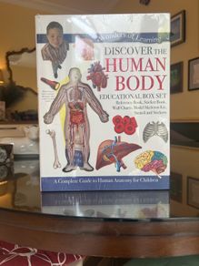 Educational Box set - Discover The Human Body