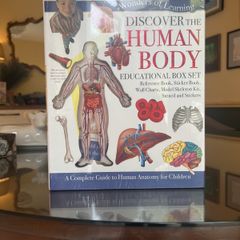 Educational Box set - Discover The Human Body