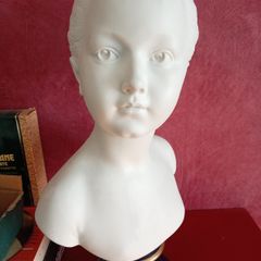 signed French  porcelaine young lady