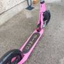 pink micro scooter Image 3