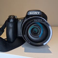 Sony Cybershot DSC-HX1 9.1MP 20x Optical Zoom