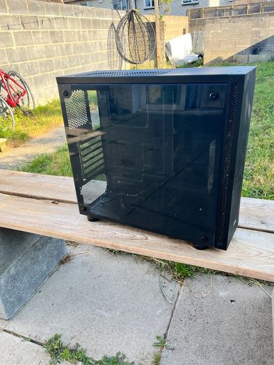 Corsair Carbide SPEC-05 Mid tower case