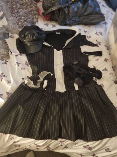 Gangster style fancy dress