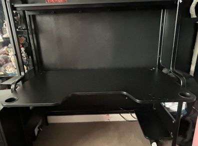 Ikea Fredde Gaming desk