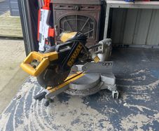 dewalt mitre saw