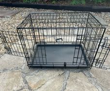 Dog crate