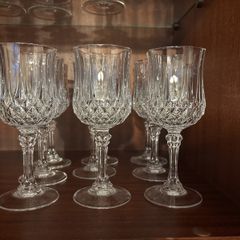 crystal wine glasses