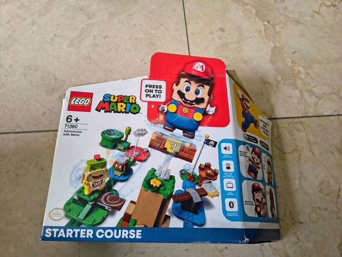 Lego Super Mario starter course.