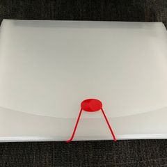 expanding file folder  clear compartments