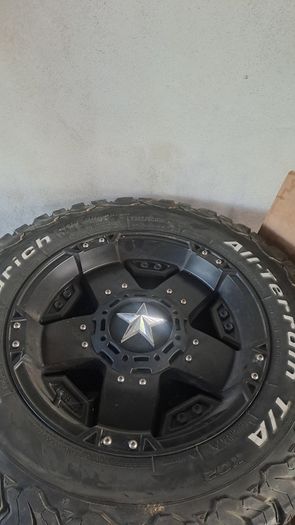 Landcruiser amazon Alloy wheels