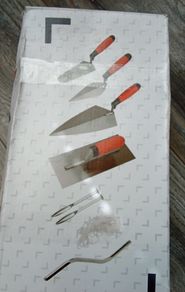 6 Piece Brick Laying and Plastering Trowel Set.