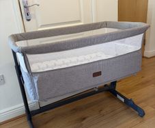 Baby bedside