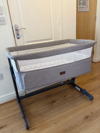 Baby bedside