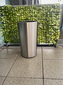 Indoor/outdoor commercial Planter