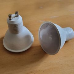 Smart bulbs (2) GU10 spotlight Zigbee