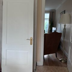 Solid internal door - white