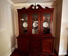 Solid  Wood Cabinets