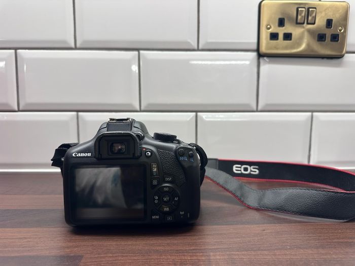 Canon EOS 1300D Camera