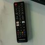 samsung smart tv- 55 inch Image 2
