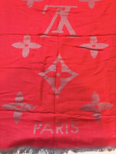 Beautiful womens XL scarf
