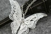 Beautiful Butterfly Necklace - nice gift
