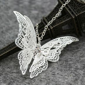 Beautiful Butterfly Necklace - nice gift