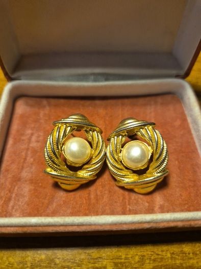 Vintage Earrings