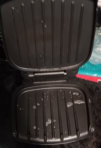 Small sized George foreman grill