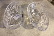 Set Of 2 Clarinbridge Galway Small Pear Shaped Dishes.