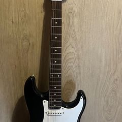 Fender Stratocaster squier Electric Guitar