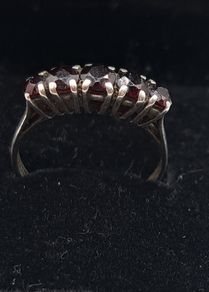 Vintage garnet sterling silver ring