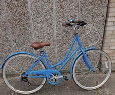Quick Sale --Ladies Bike